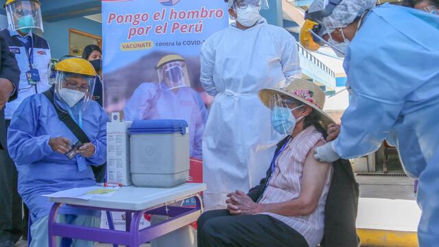 Piden vacunarse para evitar casos de neumonía, en Puno
