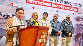 Balcázar anuncia cláusula anticorrupción en contratos para modernizar aeropuertos del sur