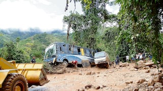 Junín: Huaico sepulta vehículos y deja varias personas heridas
