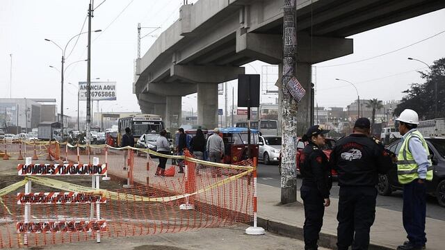 Sedapal controla aniego en San Juan de Lurigancho (FOTOS)