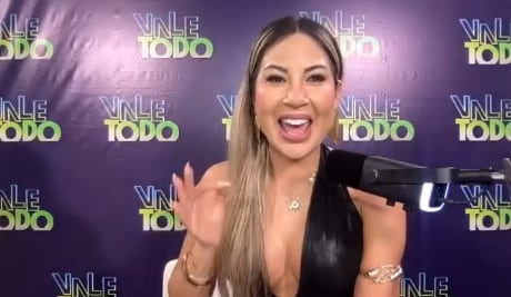 La influencer y animadora reveló que mantiene una relación con el productor musical, luego de que ambos fueran vistos juntos en recientes ocasiones.