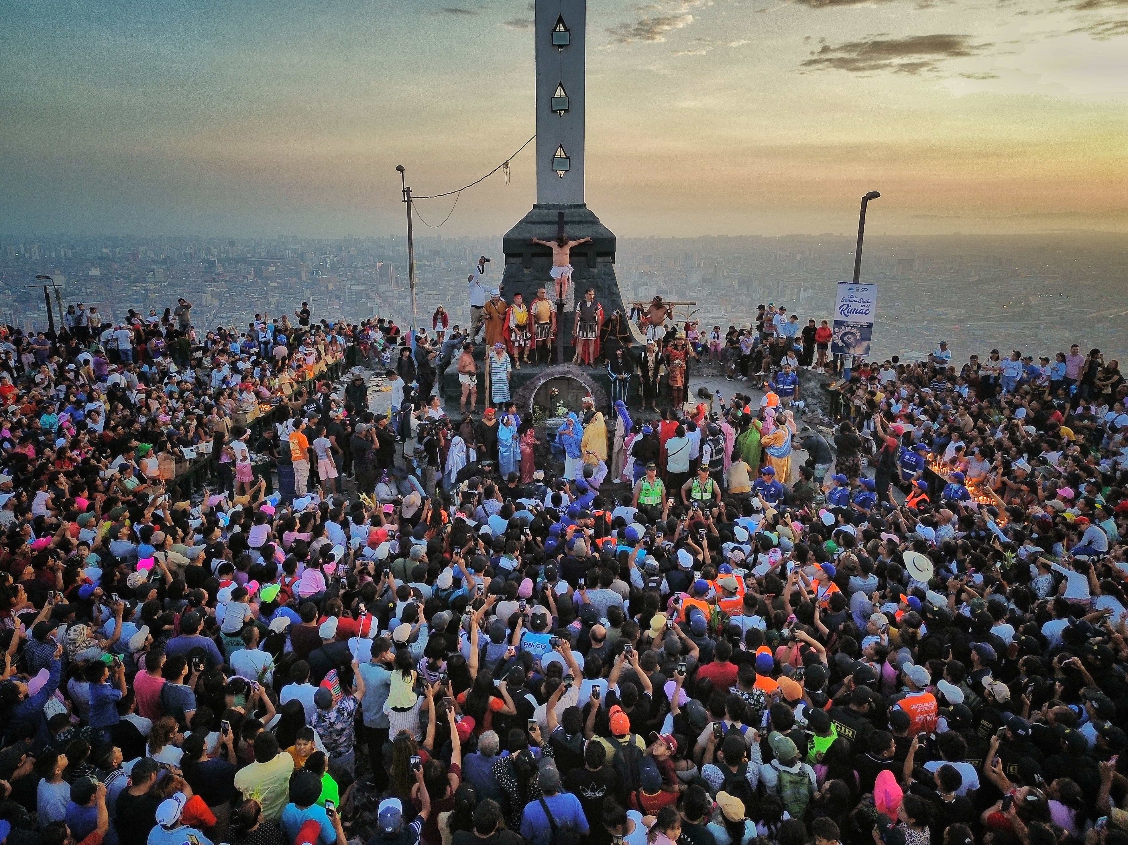 Vía Crucis por Semana Santa. Foto: Antonio Melgarejo/ @photo.gec