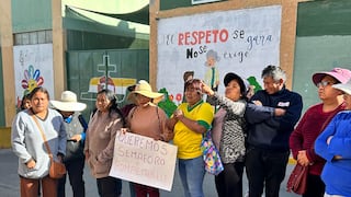 Padres se movilizan para pedir reductores de velocidad y semáforos en colegio Sor Ana - Circa de Arequipa (VIDEO)