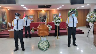 Municipalidad de Piura rinde homenaje a sereno asesinado por delincuentes
