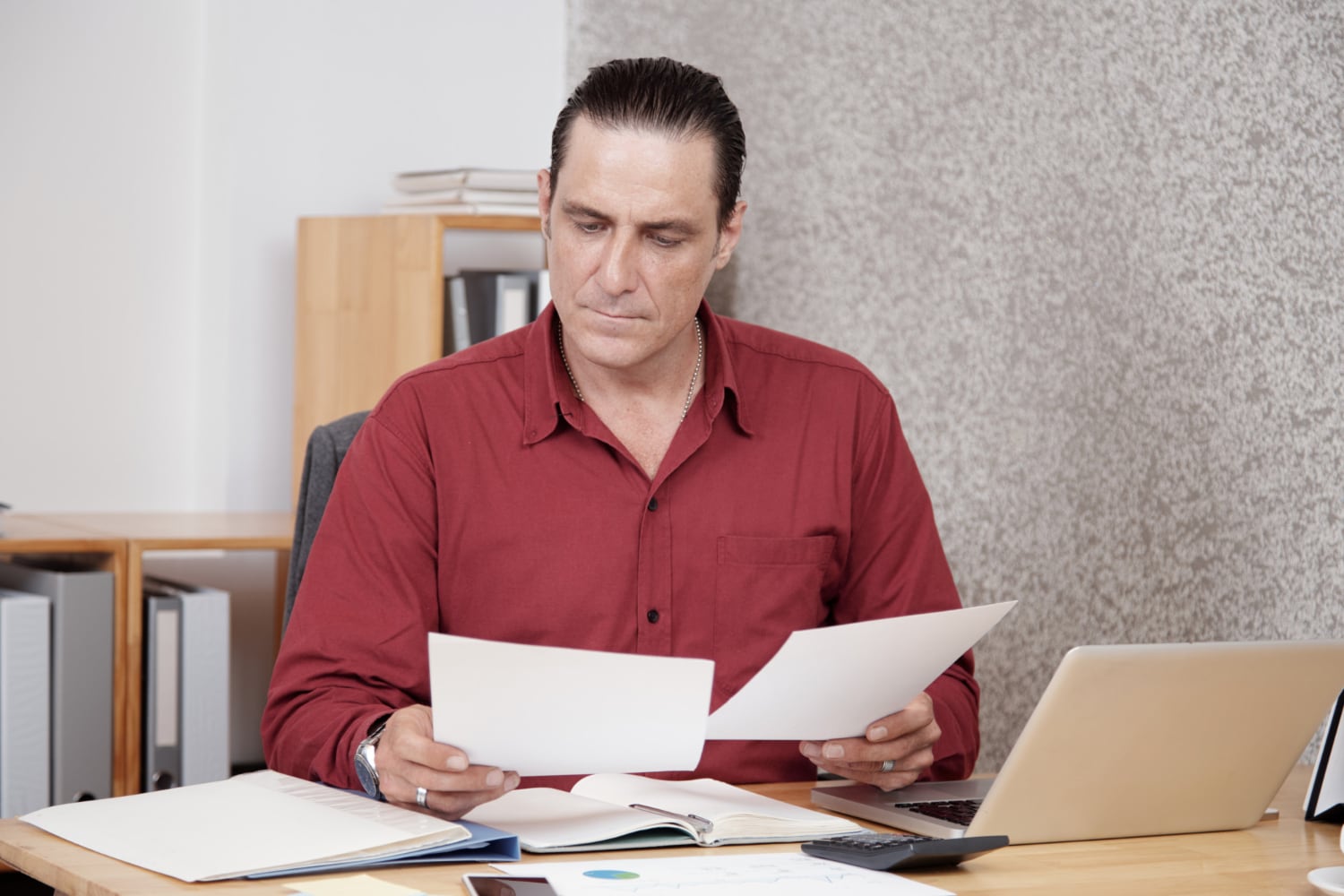 El score crediticio estima riesgo y no funciona como una recompensa automática por no tener deudas. Tener pocos antecedentes también puede influir en la evaluación.
