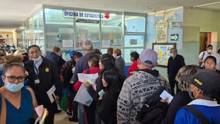 Hospital Honorio Delgado: Caos por cambio en el sistema de citas médicas (VIDEO)