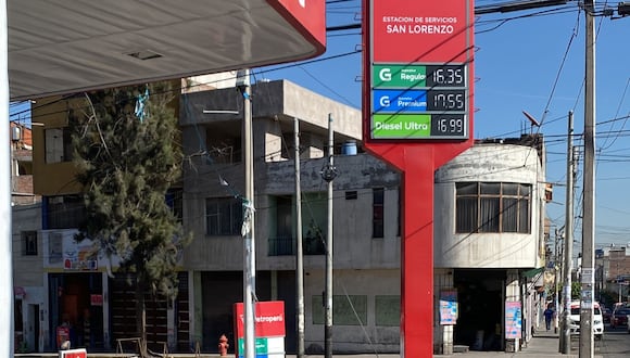 Precios de combustibles en grifos de la ciudad de Arequipa. (Foto: GEC)
