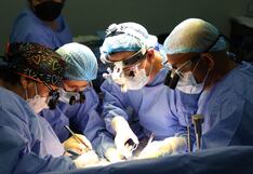 Con el hígado de su padre, médicos de EsSalud le salvan la vida a un bebé
