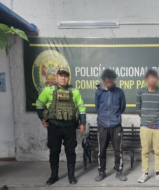 Extranjeros de la banda delictiva “Los Chamos de La Parra” involucrados en el delito de fabricación, comercialización, uso o porte de armas en Arequipa. Foto: PNP.