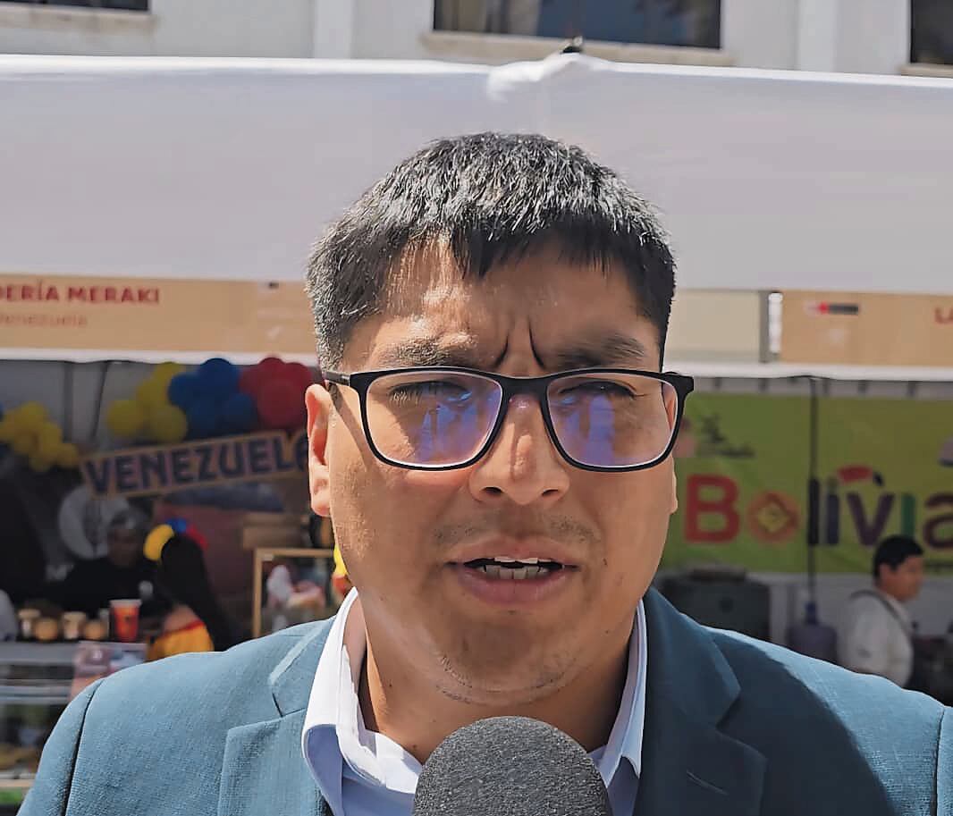 Director del Órgano Desconcentrado de Cultura de Arequipa, Harold Loli, brindó información. Foto: GEC.