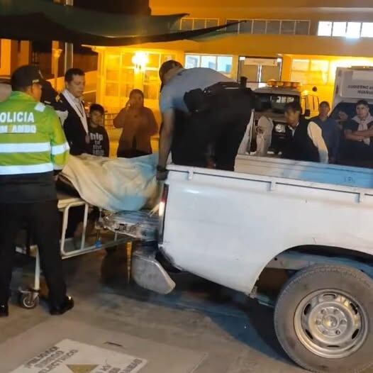 Pala mecánica mata a un joven