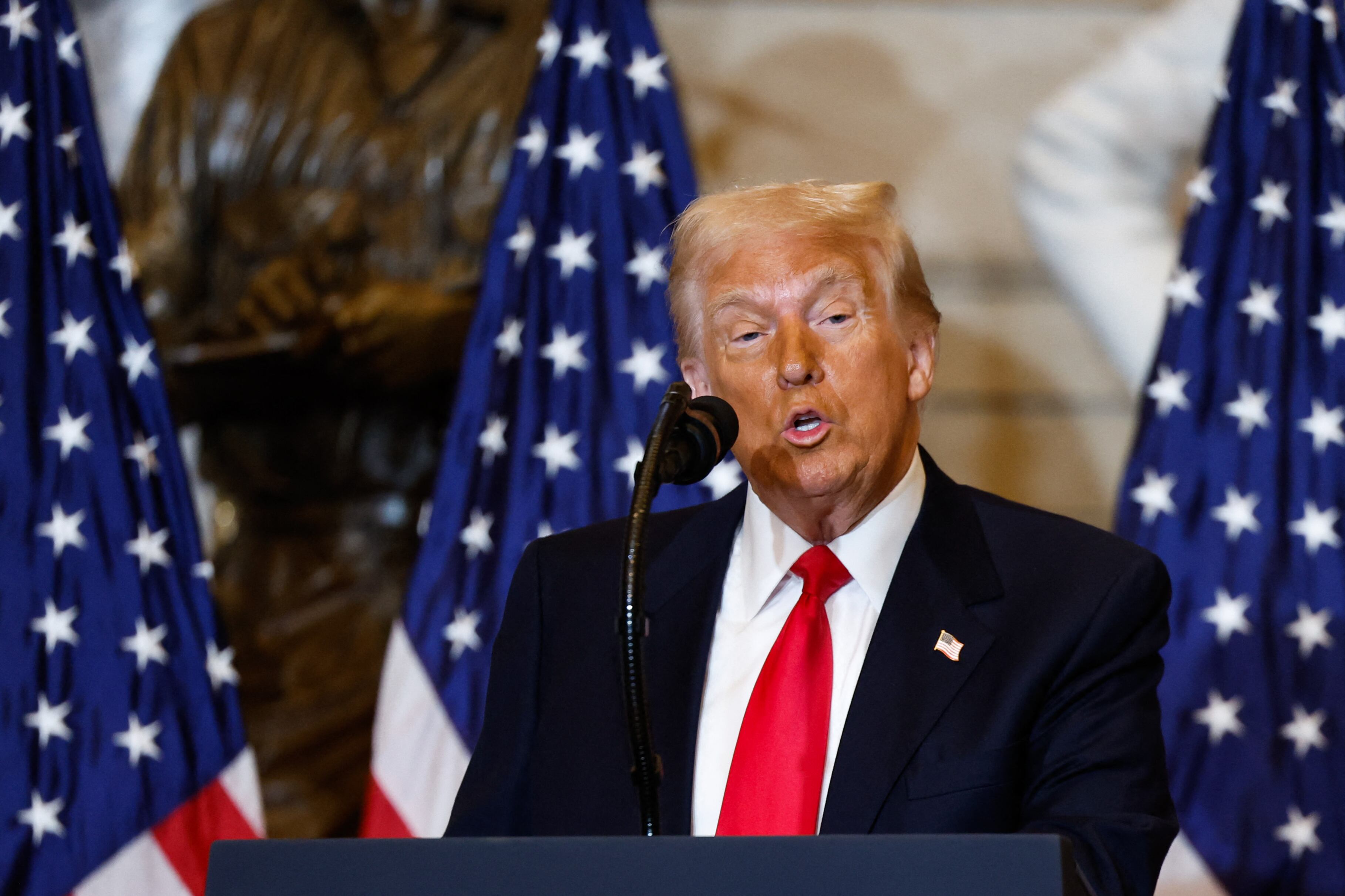 Las sanciones apuntan a una “red internacional que facilita la entrega de millones de barriles de petróleo crudo iraní, por un valor de cientos de millones de dólares, hacia China”, precisa un comunicado. Foto: Ting Shen/AFP