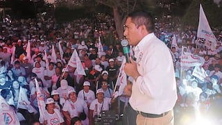 Aldo Mariños promete destrabar proyecto de nuevo hospital de Virú