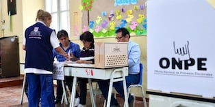 La Oficina Nacional de Procesos Electorales confirmó las fechas, modalidades y sanciones para los ciudadanos designados como miembros de mesa en los comicios del 12 de abril. (Foto: ONPE Arequipa)