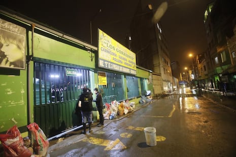 Mercado Los Gorriones cerrará al menos tres días tras aniego con aguas servidas en Chorrillos