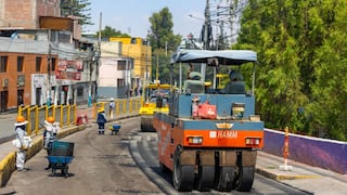 Arequipa: Terminaron asfaltado del carril de bajada de la avenida Juan de la Torre
