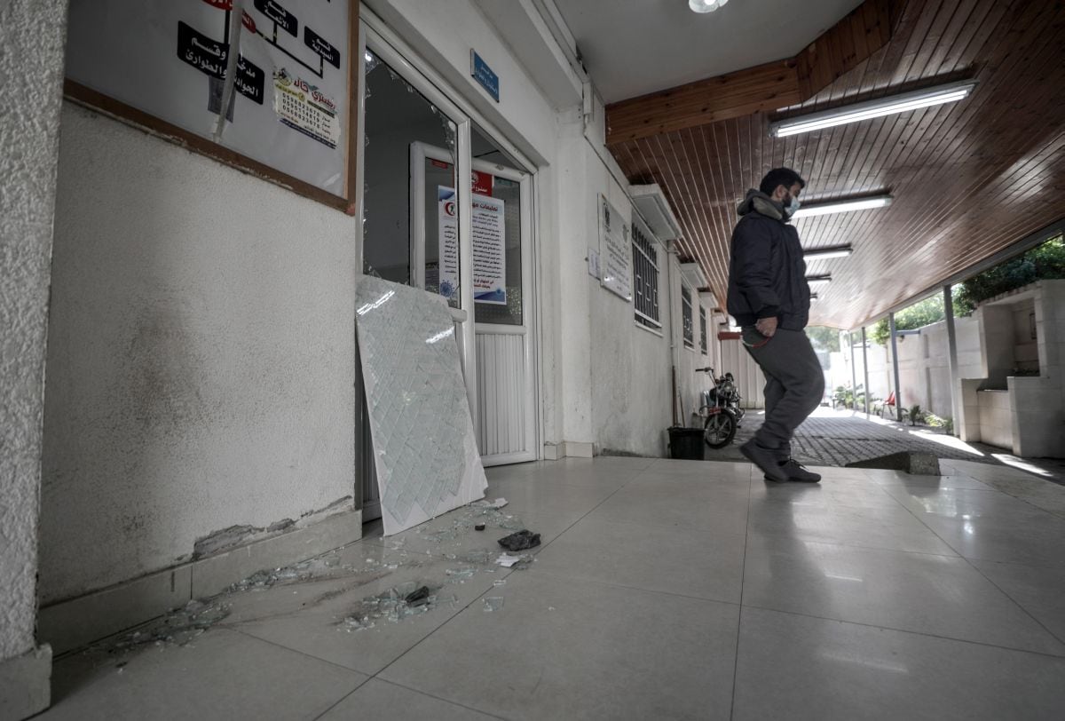 “Si el agua y el combustible no vuelven inmediatamente a Gaza, sus habitantes están en peligro inminente de muerte o de epidemias”, afirma Unicef. (Foto de archivo: EFE / EPA / HAITHAM IMAD).