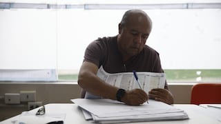 Miembros de mesa denuncian fallas y esperas hasta la madrugada tras cierre electoral