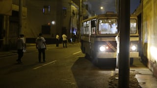 Asesinan a chofer de 70 años y pasajera tras ataque armado contra bus ‘El Moradito’ en Barrios Altos