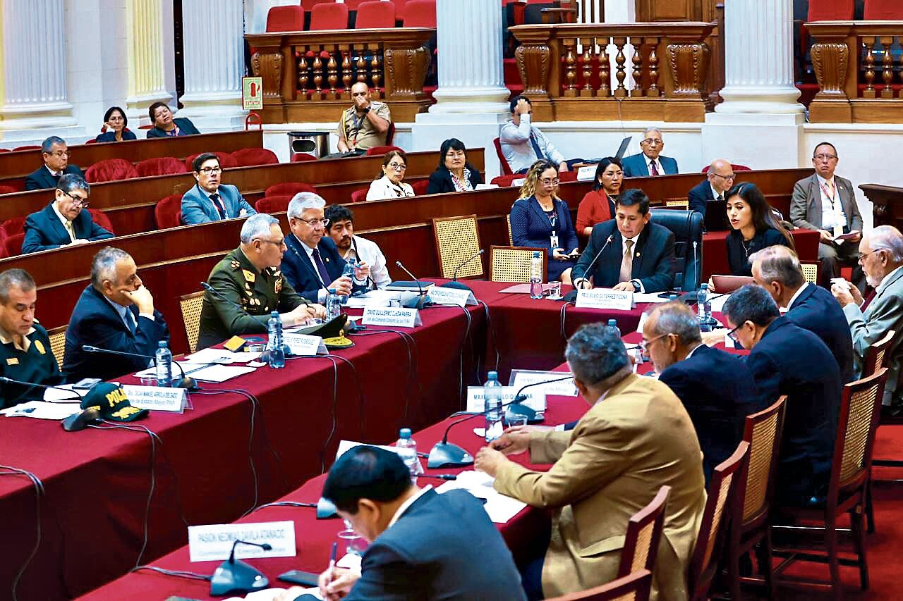 Comisión de Energía espera arduo debate.