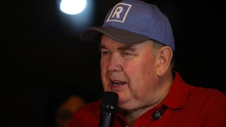 Rafael López Aliaga solicita al JNE frenar resultados por errores en la ONPE