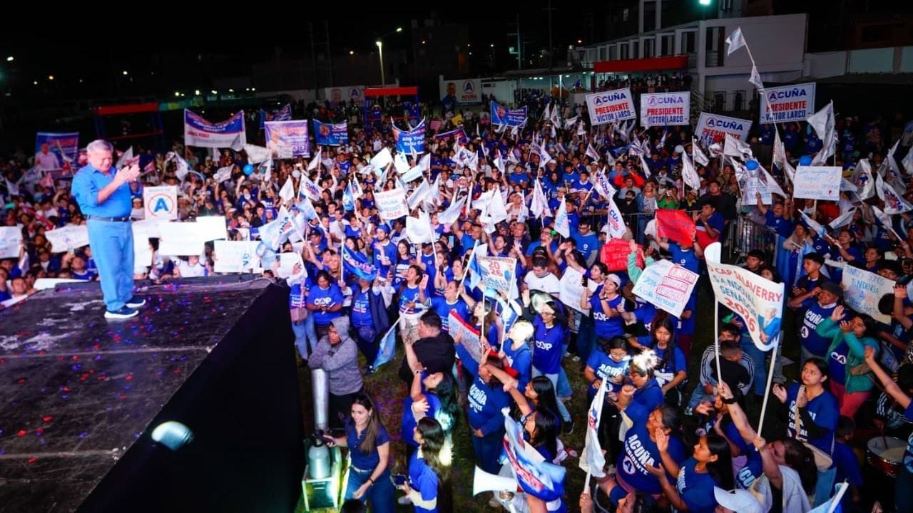 Fiscalización determinó que César Acuña infringió la norma al invocar temas religiosos durante la presentación de candidatos de Alianza para el Progreso, mientras que Somos Perú y Podemos Perú realizaron pintas a favor de sus postulantes en cerco perimétrico del Centro de Salud Mental Comunitario Frida Layza, en Trujillo.