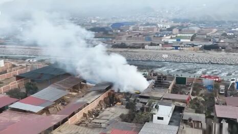 Incendio en depósito de madera en Ate: No descartan que se trate de una extorsión