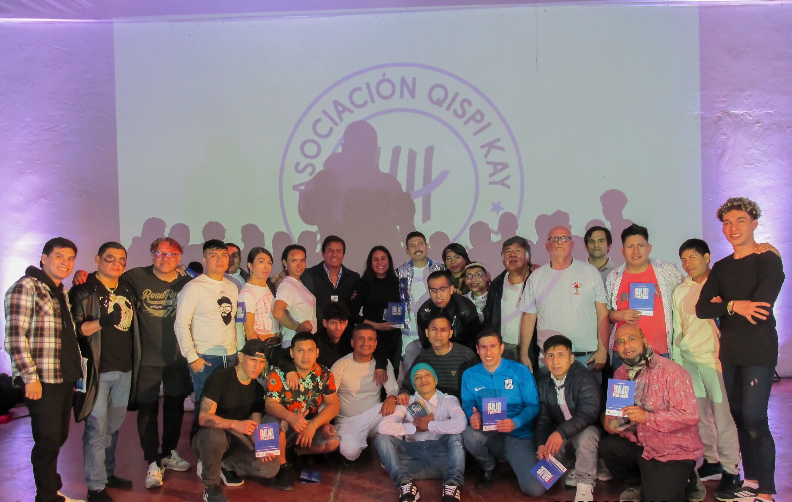 La obra escrita por Edgar Paz Ravines retrata los desafíos de la reinserción social a través del teatro, con un emotivo guion y canciones de la banda británica Queen.