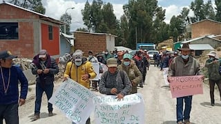 Retoman bloqueo en el Corredor Minero del Sur pese a conversaciones con el Ejecutivo (FOTOS)