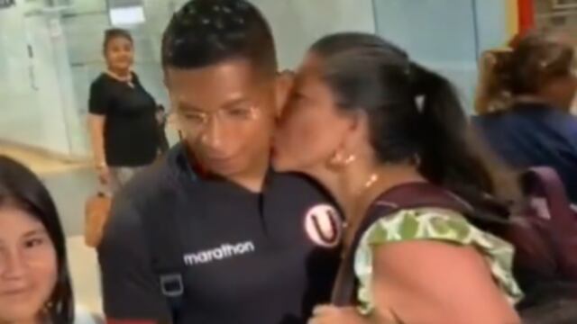Señora besa a Edinson ‘Oreja’ Flores en el aeropuerto y jugador tuvo esta reacción (VIDEO)