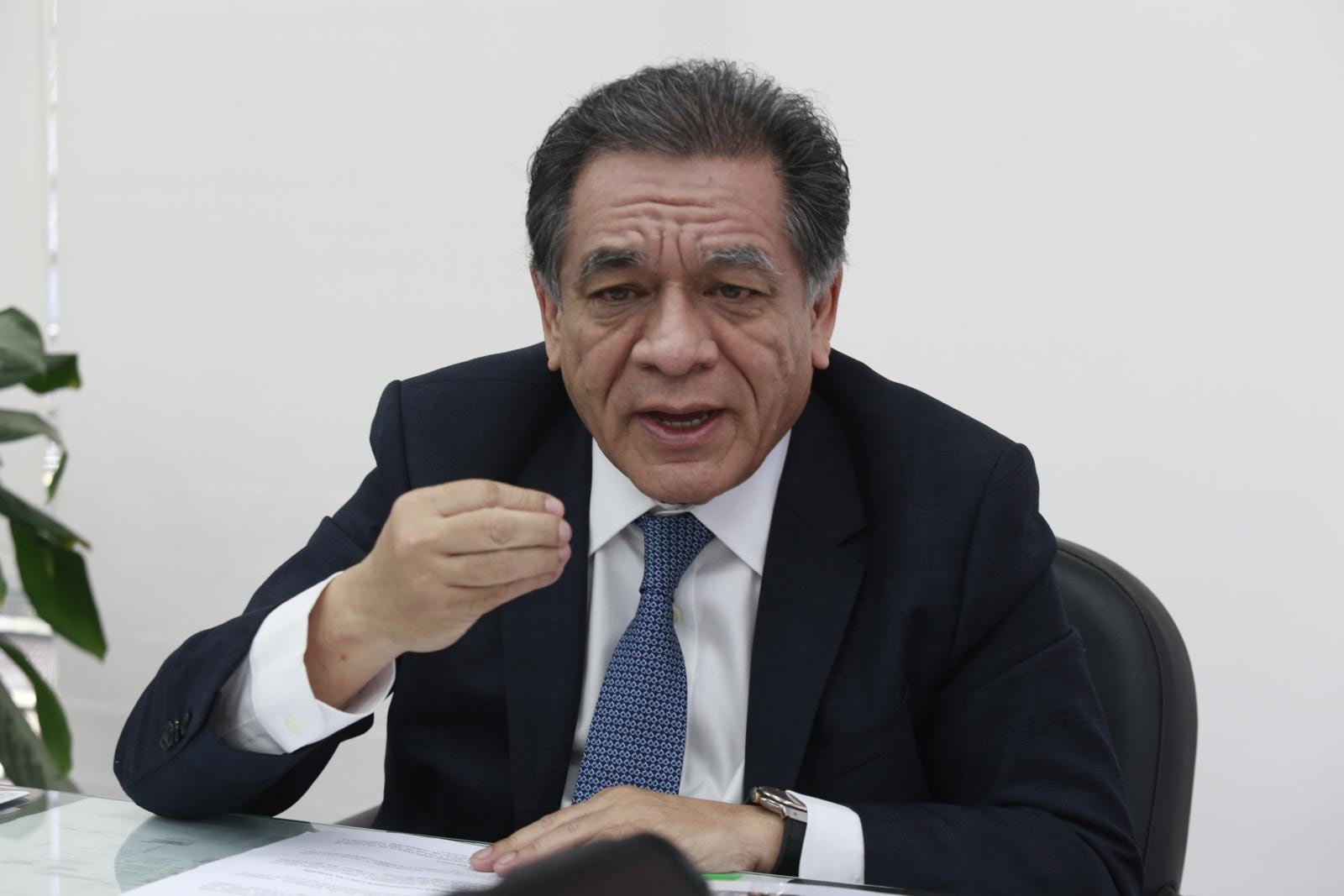 El ministro de Educación consideró que unos 90 días de gestión no son suficientes para evaluar resultados y pidió a las bancadas actuar con reflexión. (Foto: Alonso Chero/ El Comercio)