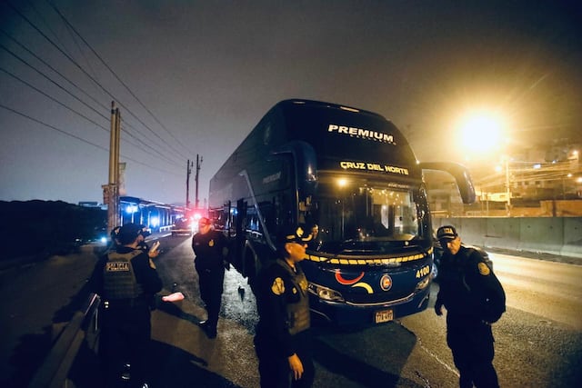 Dos buses interprovinciales son atacados a balazos en Puente Piedra: un conductor resulta herido