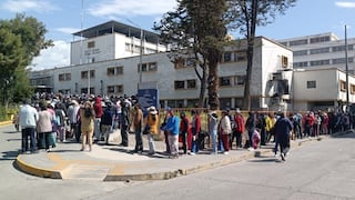 Desorden y malestar por una cita médica en el hospital Honorio Delgado de Arequipa (VIDEO)