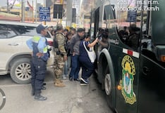 Policía trasladó a pasajeros varados en Cayma ante ausencia de buses del SIT
