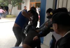 Piura: Simpatizantes de alcalde se enfrentan por suspensión de la autoridad