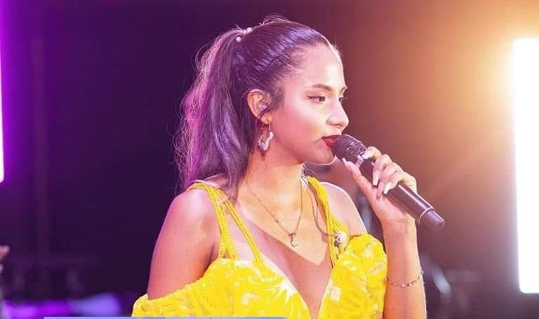 Quiere seguir sus estudios universitarios que le permitirán crecer profesionalmente.