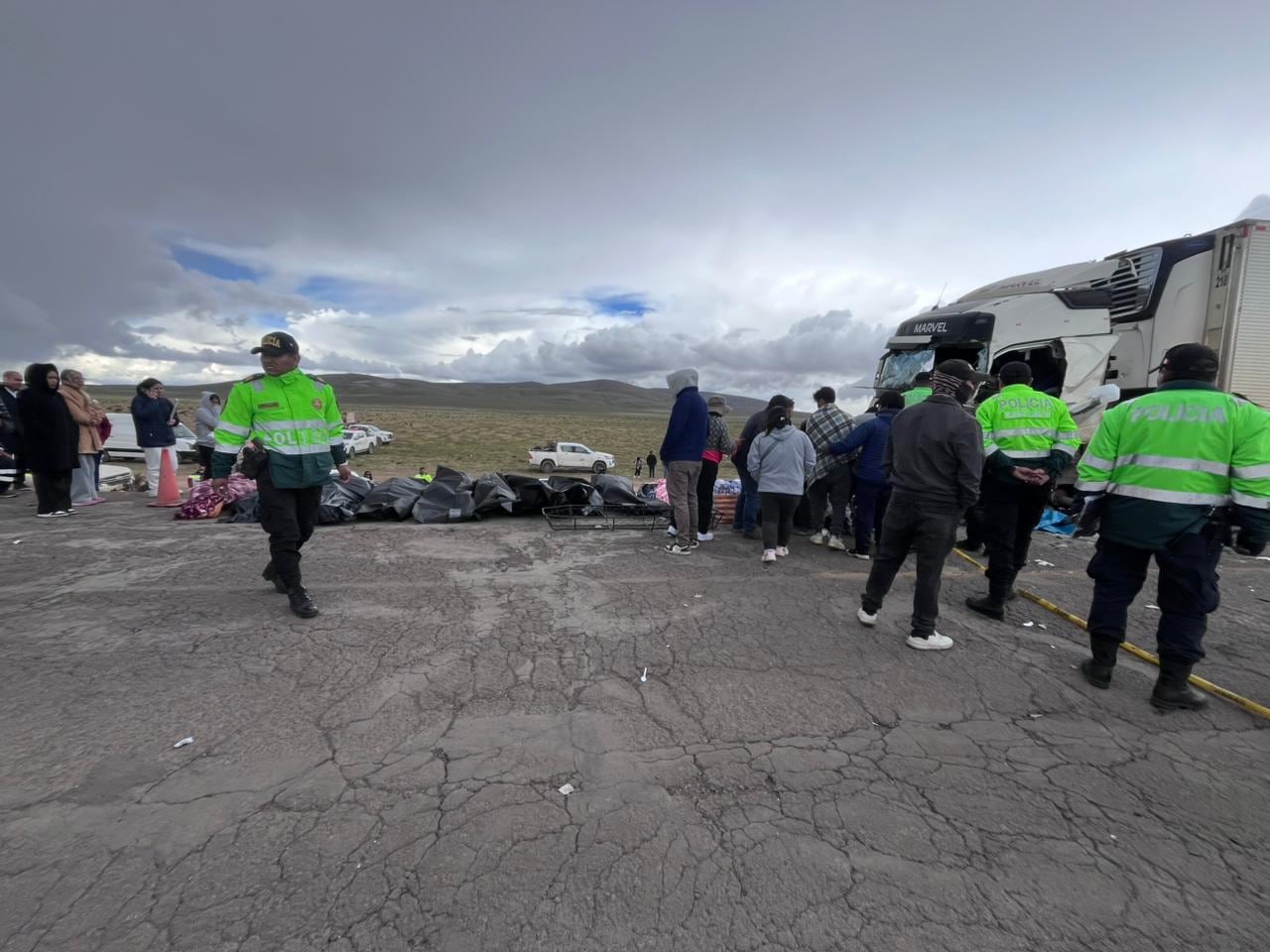 Accidente vía Arequipa-Puno: Fiscalía entrega 12 cuerpos y solo queda del ciudadano brasileño (Foto: GEC)