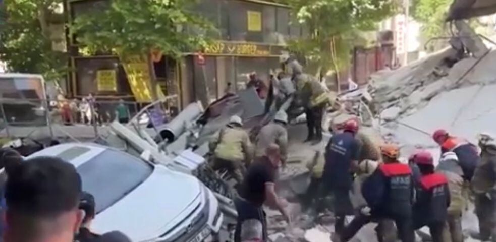 Edificio tenía 36 años y se construyó con deficiencias. (Foto: GEC)