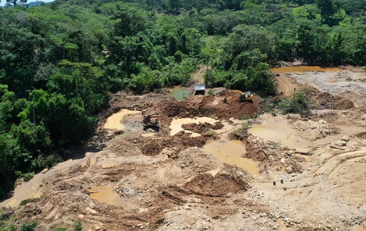 Fiscalía tras los financistas de la minería ilegal. (Foto: Difusión)