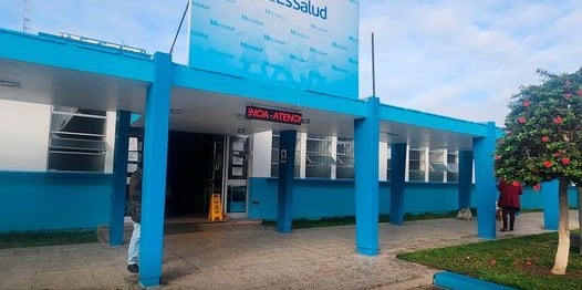 El policía herido fue trasladado al hospital de EsSalud de Mollendo. (Foto: GEC)
