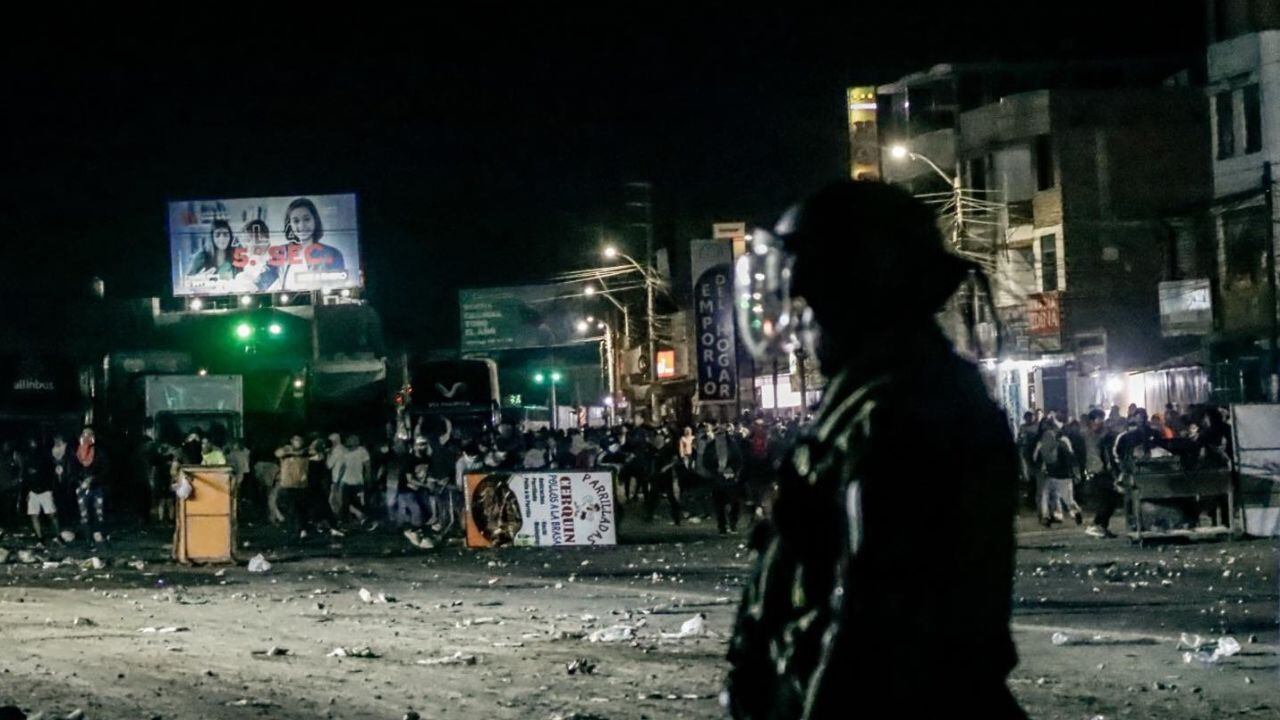 Jefe de la PNP en La Libertad, general José Zavala, advirtió que hay personas que aprovecharían coyuntura de inseguridad para azuzar a población y promover acciones propias de terroristas contra el Gobierno. Coronel PNP Percy Huapaya mencionó que hay sospechas y por eso piden la presencia de agentes de la Dircote.