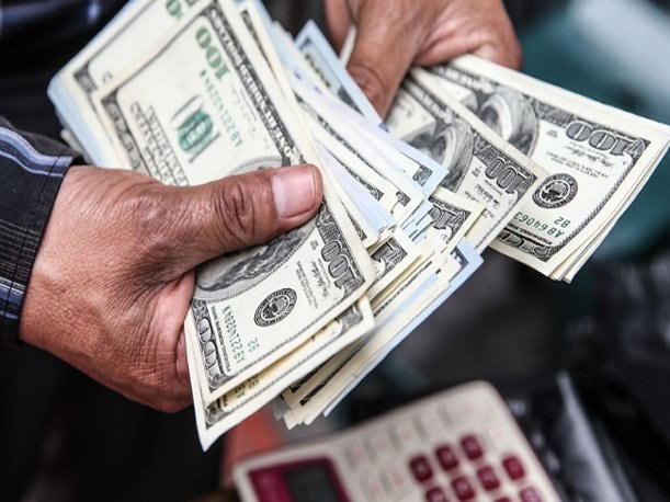 El precio del dólar subió frente al sol, ganando 1.88% de valor con relación al jueves. (Fuente: Andina)