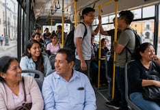 Limeños pasan más tiempo en transporte público: 78,4% escucha música o pódcasts