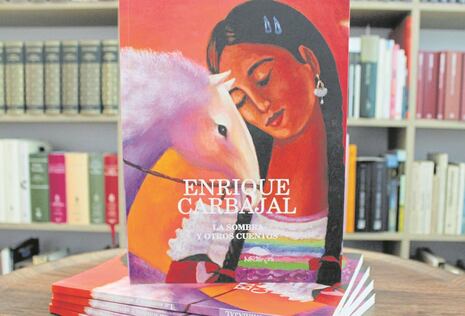 Enrique Carbajal: una voz que funda sus mundos