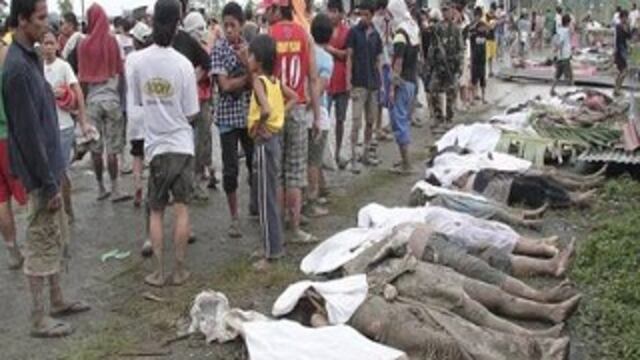 Tifón en Filipinas ya va dejando más de 400 muertos