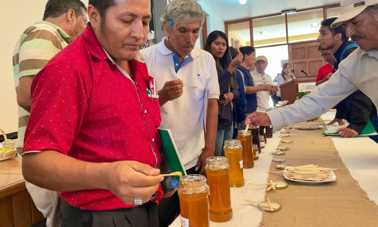 Actividad contó con la participación de productores de Pamparomás, Jimbe, Huaylas, Huaraz, Santa, Chimbote y Nuevo Chimbote.