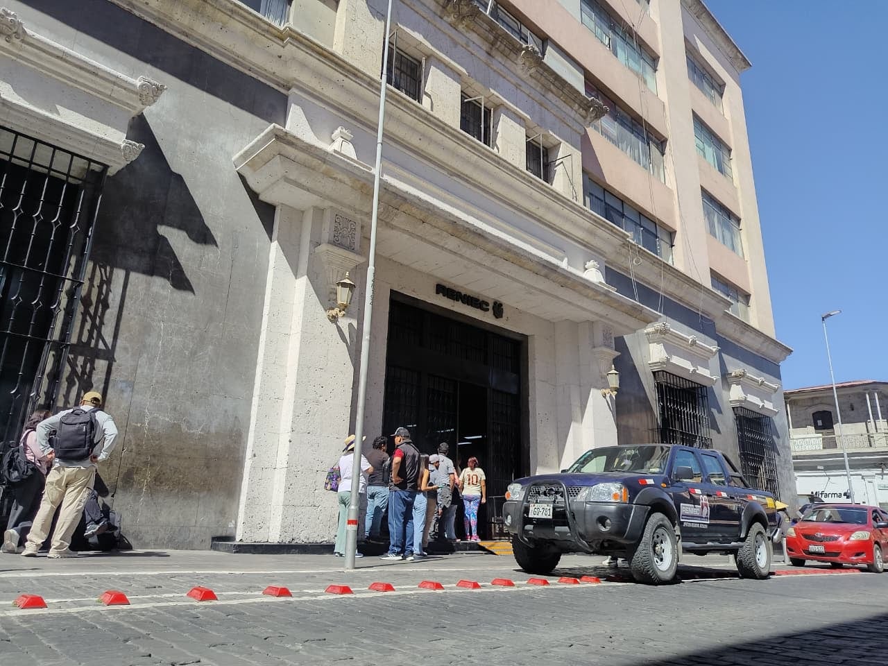 Esperan que ciudadanos recojan su DNI en Arequipa de cara a la segunda vuelta electoral. (Foto: Flor Barrios/@photo.gec)