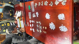 Hallan cerca de mil ketes de droga, armas blancas y celulares en penal de Arequipa