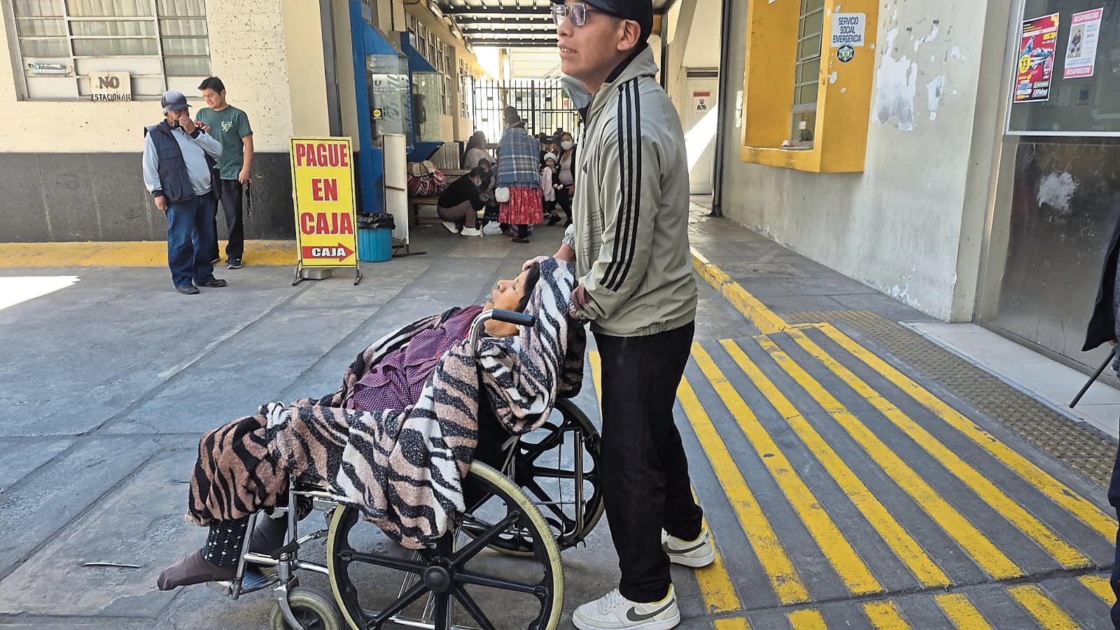Adulta mayor terminó falleciendo en el hospital Honorio Delgado Espinoza de Arequipa. Foto: GEC.