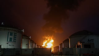 Irán lanza una nueva oleada de ataques contra Israel y países del Golfo